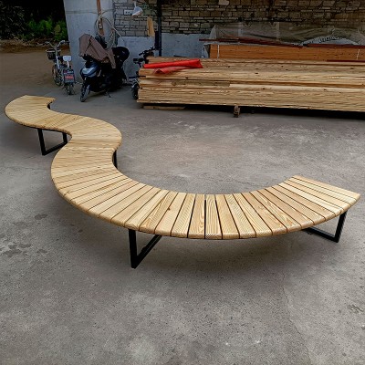 生产定制的防腐木面S型异形不锈钢坐凳
