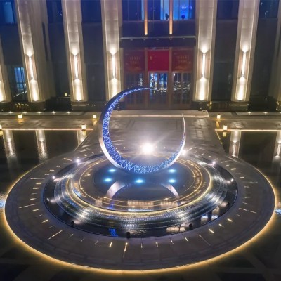 不锈钢圆形月亮雕塑镜面广场水景园林艺术摆件