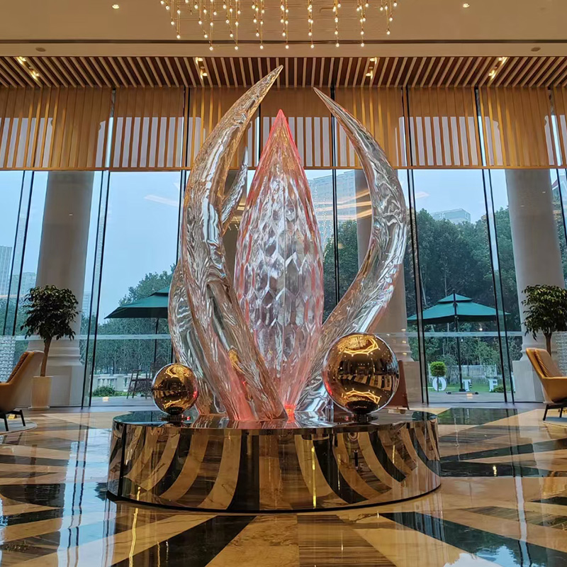酒店透明树脂花朵造型雕塑摆件 酒店透明树脂花朵造型雕塑摆件